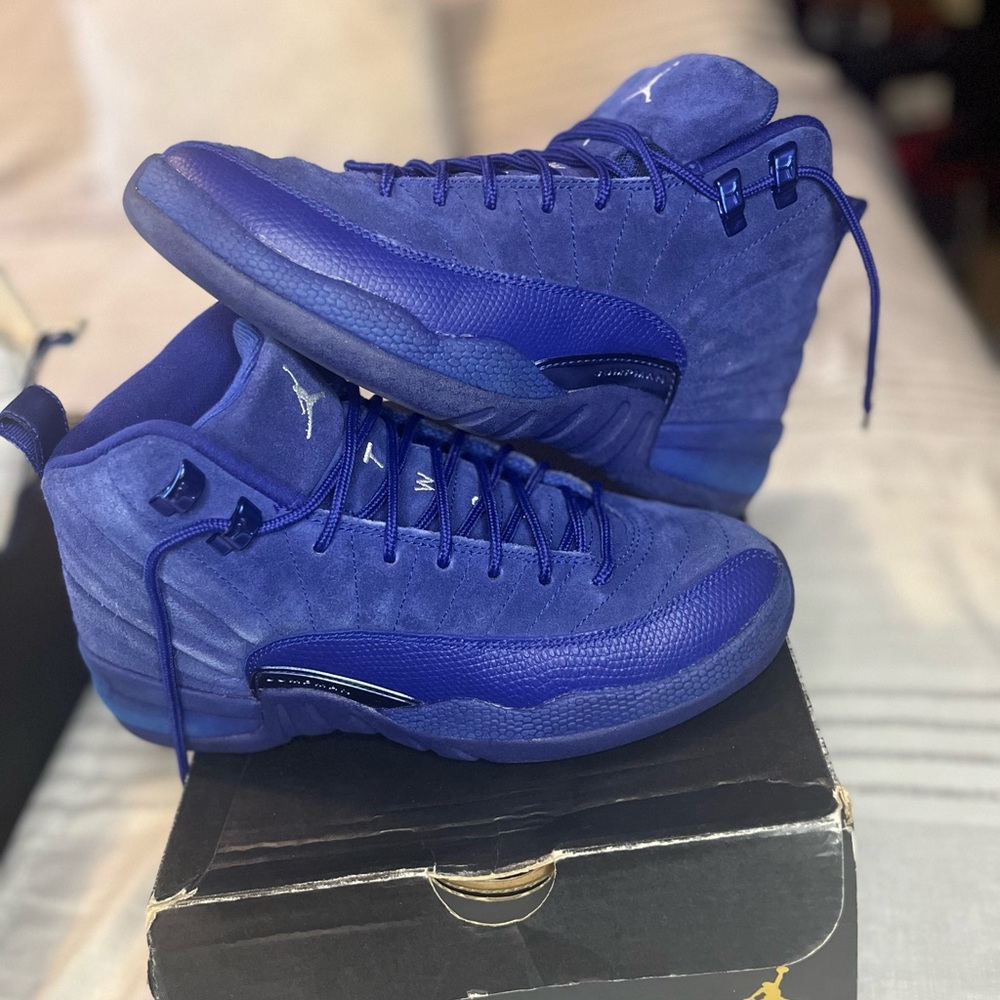 Blue Jordan 12s size 6.5